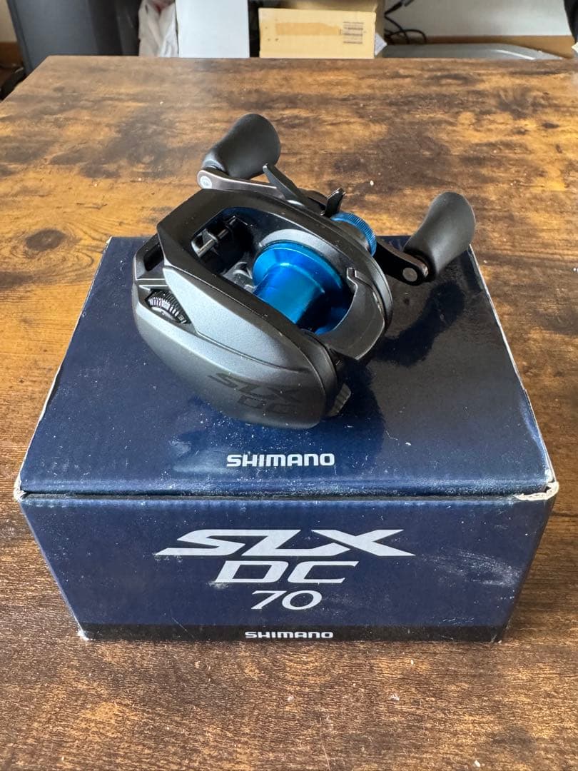 SHIMANO SLX DC 70 ベイトリール