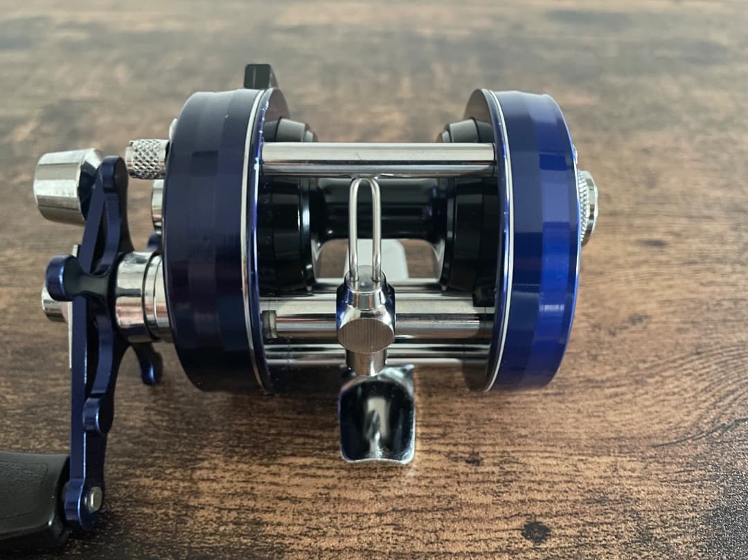 ABU Ambassadeur 2500C アブ アンバサダー ブルー