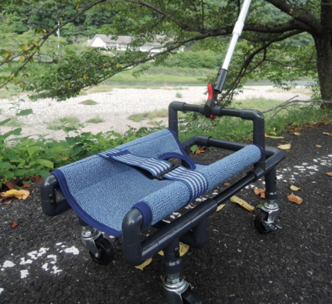 犬の４輪歩行器(中型犬シートタイプ)