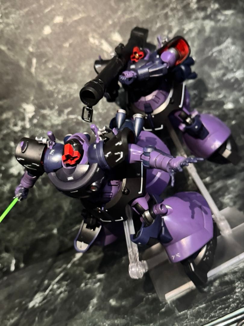 ジークアクス　HG ドム ガイア機　オルテガ機 塗装完成品　ガンプラ