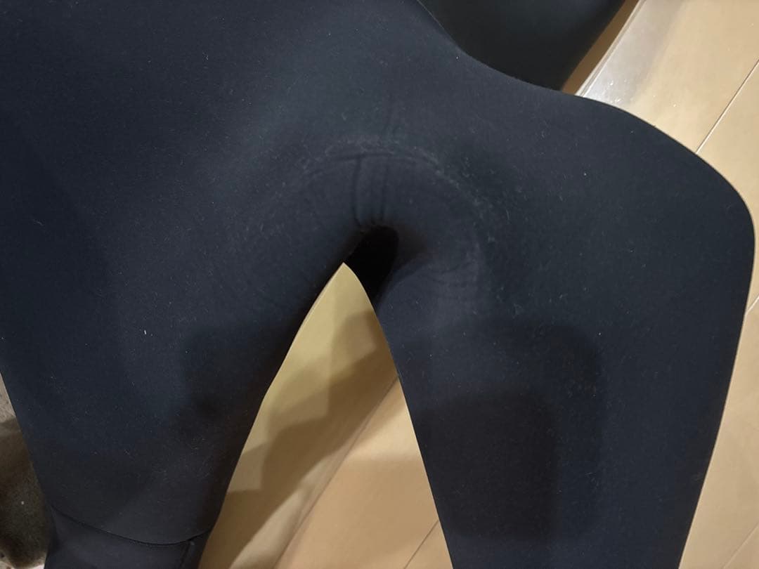 【本日出荷対応可能　写真追加】 お値下HOT LINE セミドライウェットスーツ