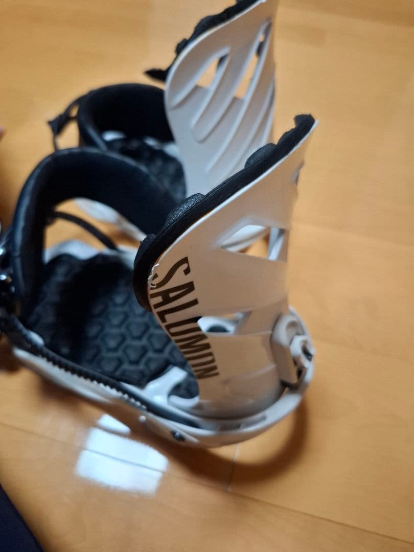 【Yさん限定】Salomon スノーボード ビンディング ホワイト/ブラック