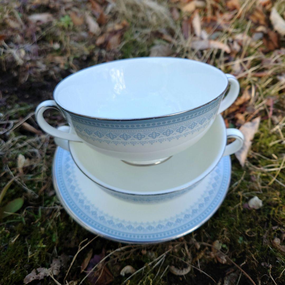 オールドロイヤルドルトン　1973年イギリス製　ボーンチャイナ　スープカップ２客