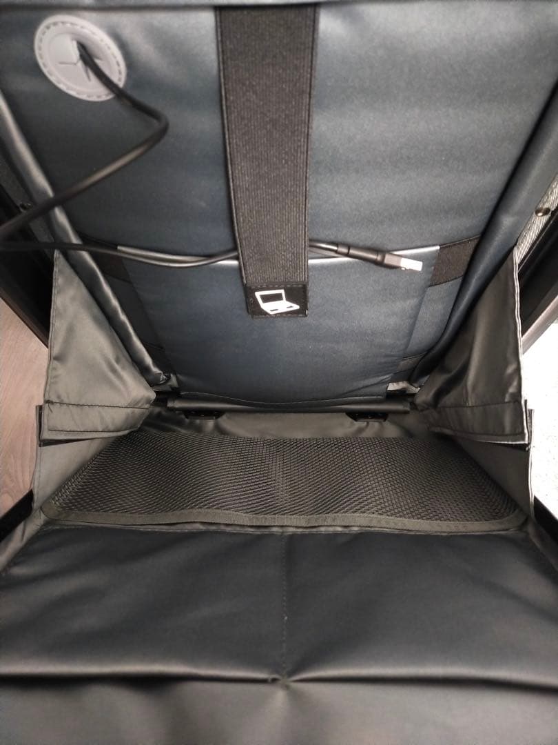 USB充電ポート付きハードシェルキャリーケース 新品　未使用