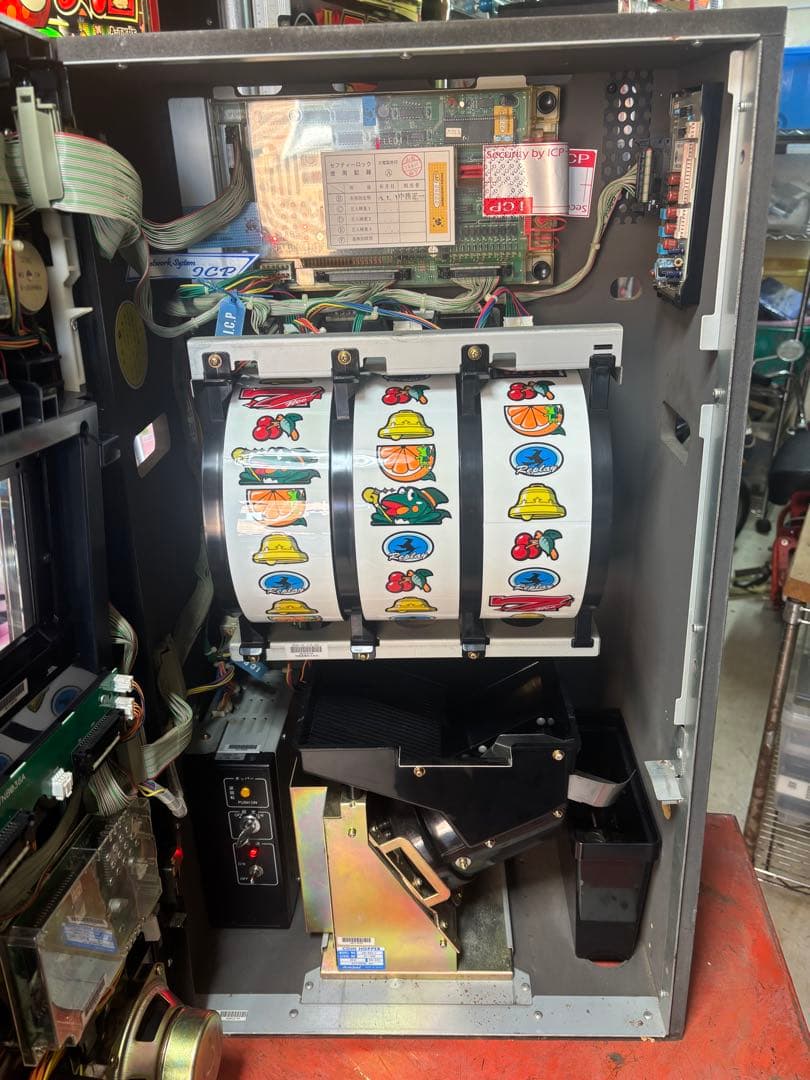 パチスロ4号機　山佐　ネオマジックパルサー