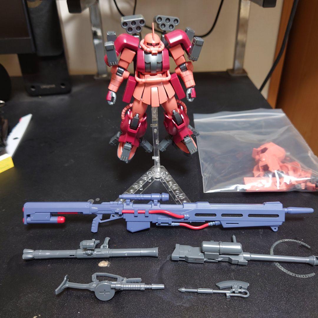 ザク アメイジング HG ガンプラ 武器セット付き