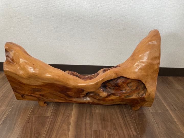 屋久杉の油瘤(中型)自然置物