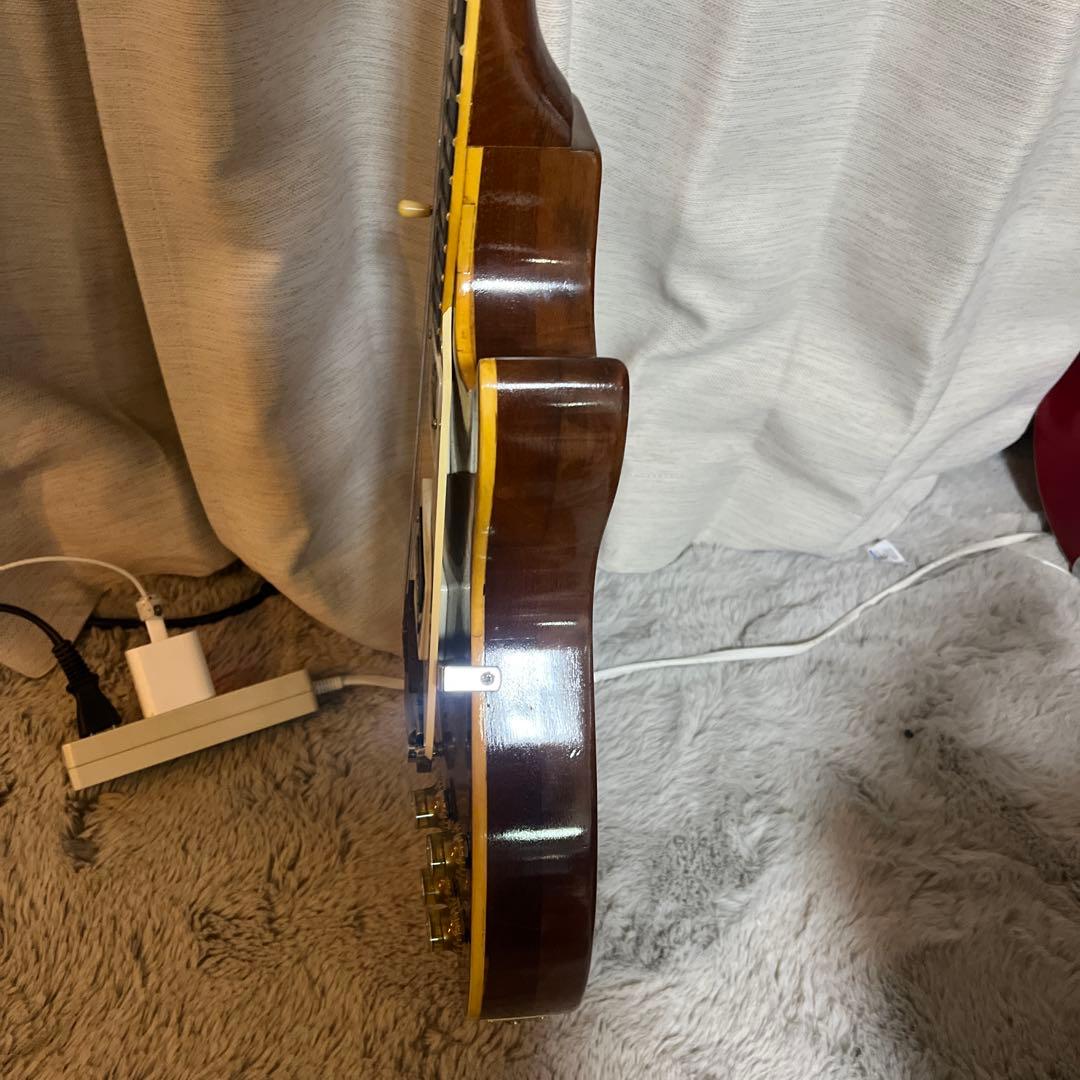 レスポールモデル　早期売却希望の為値下げしました。