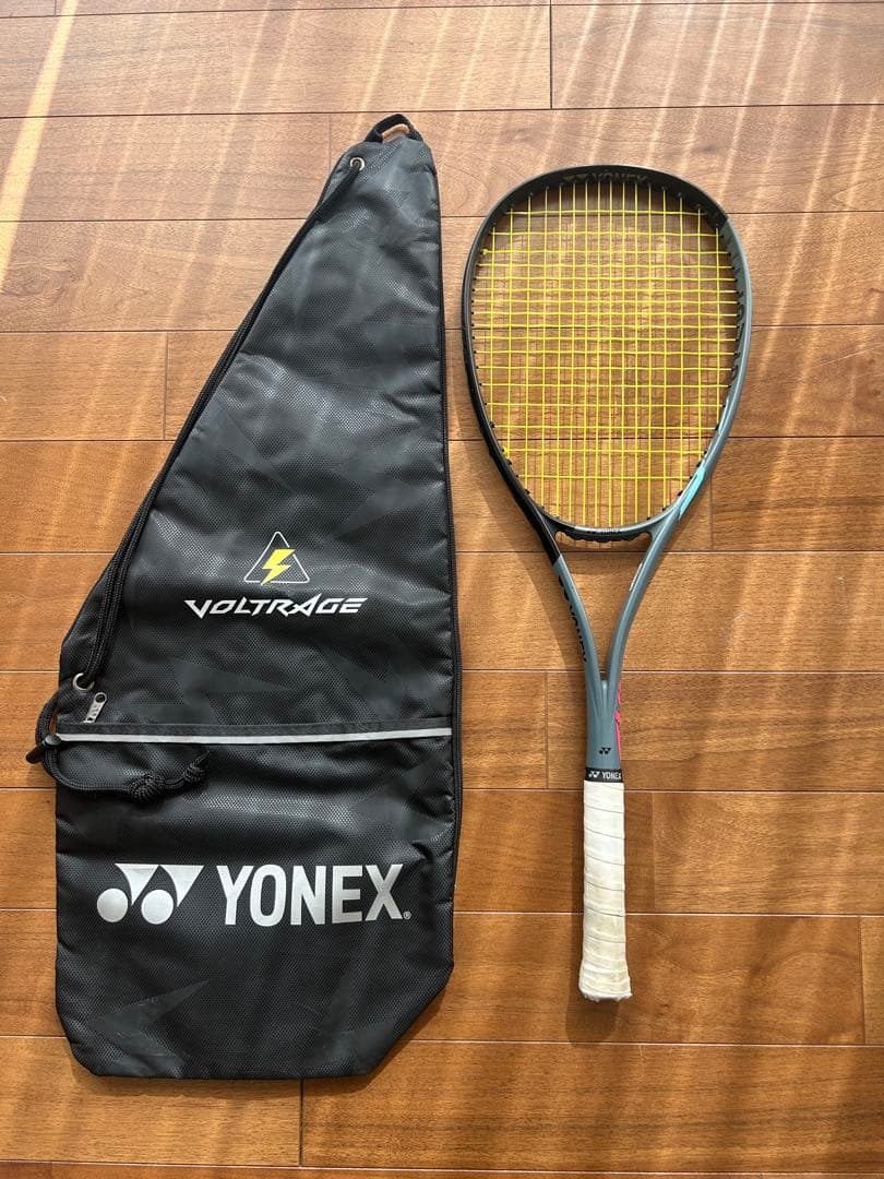 ヨネックス　ボルトレイジ5VS UXL0