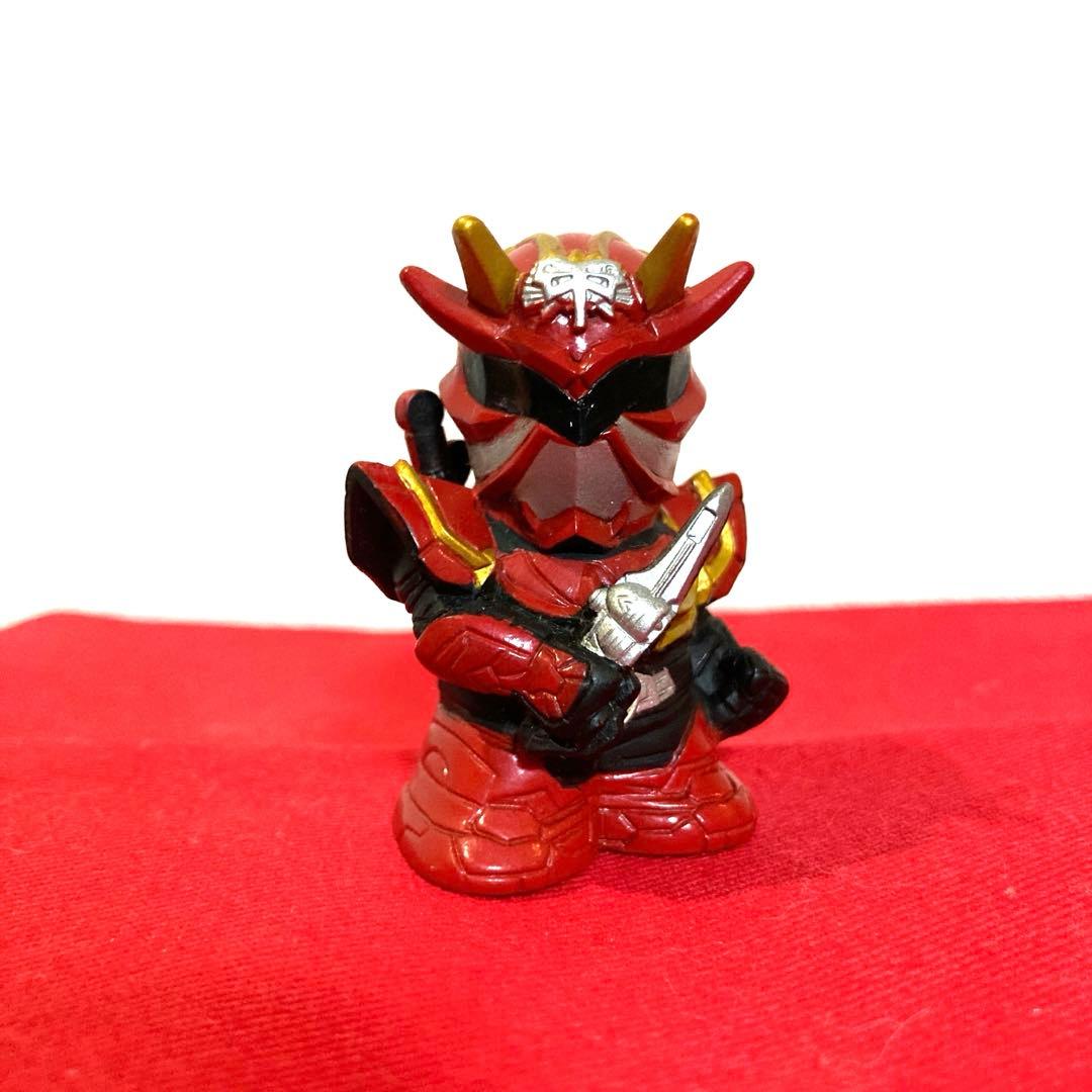 仮面ライダーアームド響鬼 フィギュア 当時物 CSM SHF 真骨彫 希少 赤黒