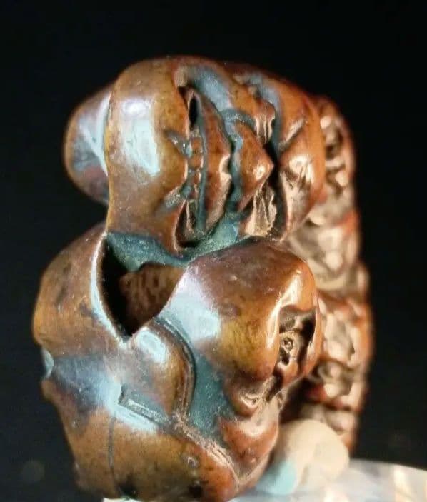 玉山 在銘 「能面尽くし おかめ 鬼 火男 猩々 」 柘植彫 根付 江戸時代