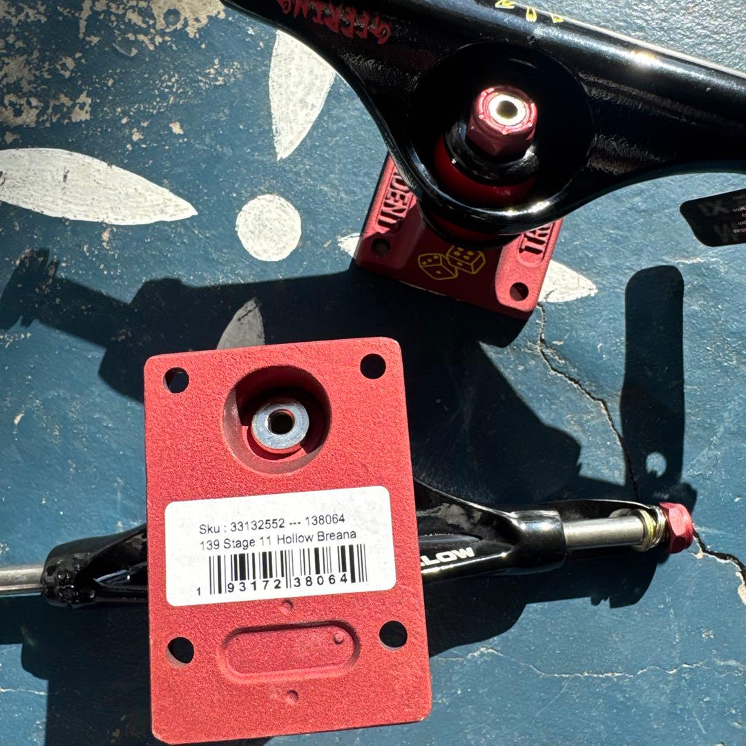 INDEPENDENT インデトラック139ホローGREEING 14,800円