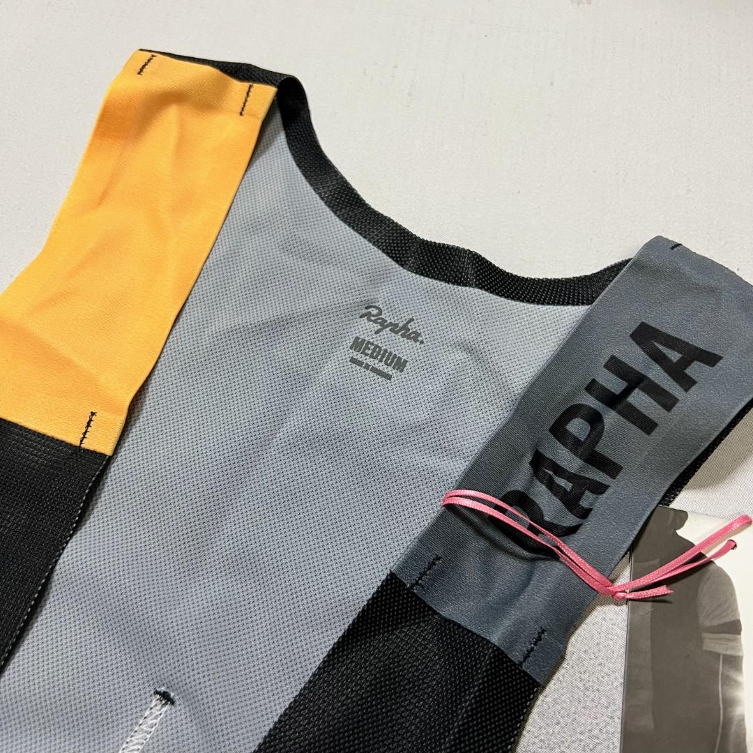 新品 Rapha 特別限定版 メンズ プロチーム ビブショーツ Mサイズ