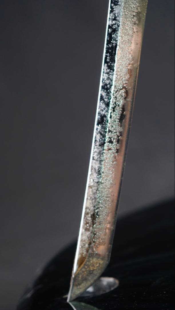 模造刀　青貝　特徴のある日本刀　居合刀　刀掛け付き　螺鈿