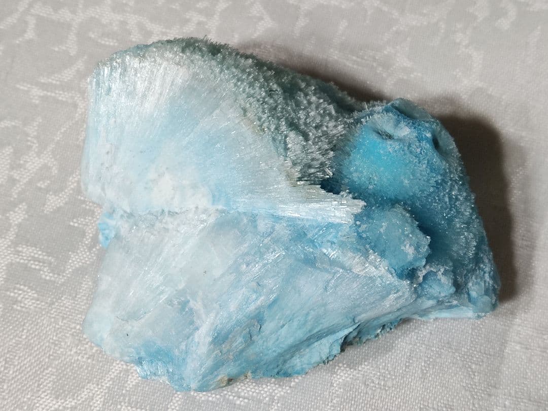 パワーストーン　天然石　アラゴナイト　青色あられ石　232g　No.347