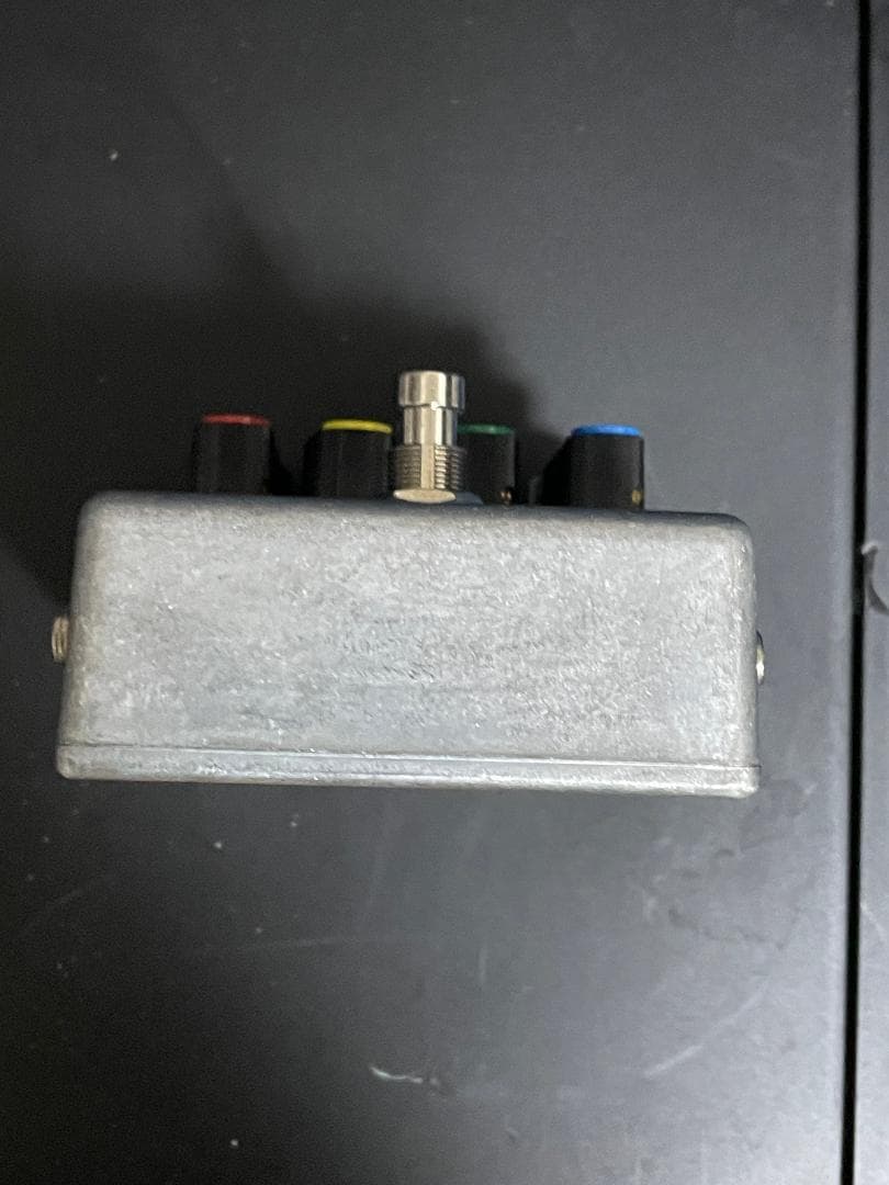 中古 マスタリング クオリティ・アナログ小型4バンド パラメトリックイコライザー