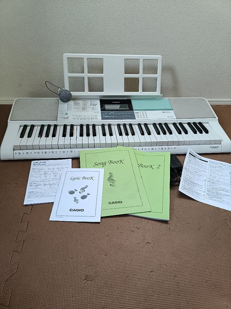 スタンド付き！CASIO LK512 電子キーボード