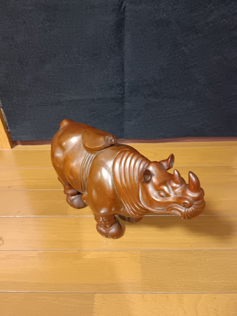 斑銅　サイ　大犀牛　工芸品　アンティーク　中国