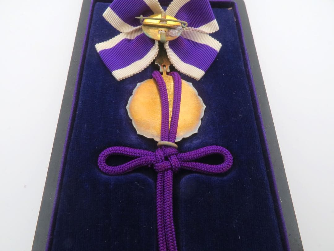 1087、愛國婦人會特別有功章 軍隊 勲章 記章 徽章記念章