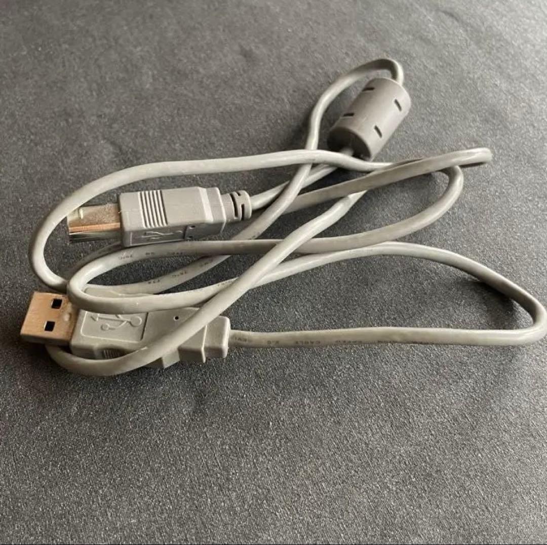 Focusrite Scarlett 2i2 オーディオインターフェイス　初代