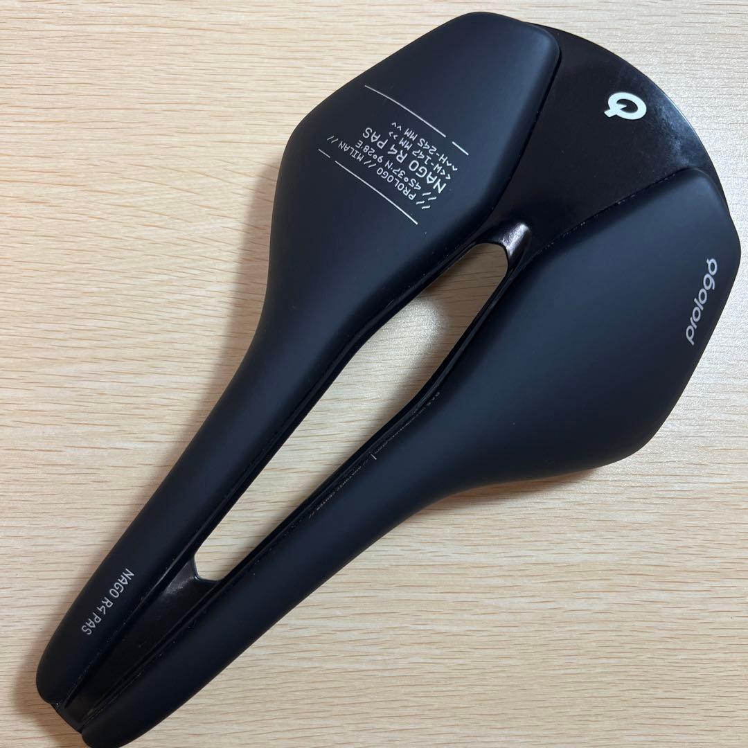 prologo NAGO R4 PAS 147mm プロロゴ　ナゴ　サドル