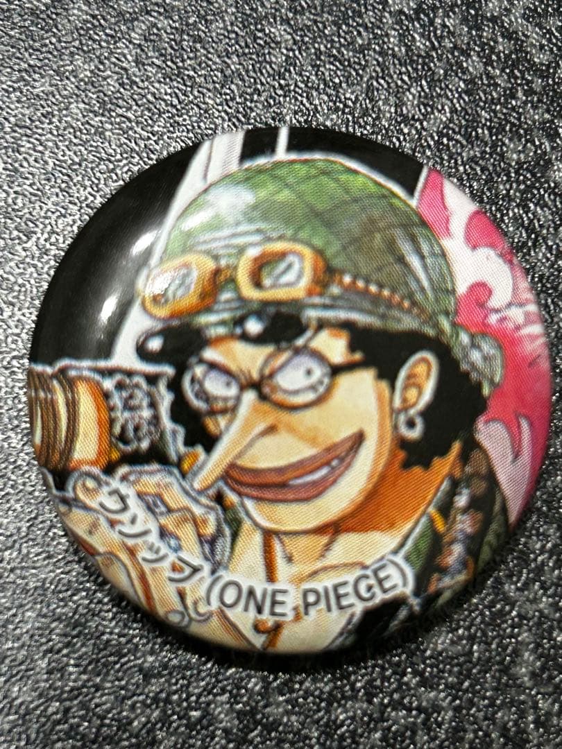 ONE PIECE/ワンピース 限定缶バッジ4点セット