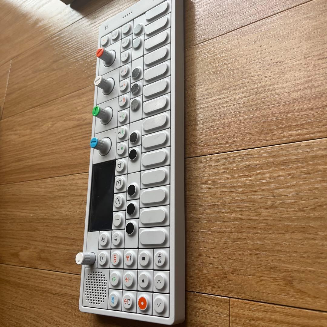 Teenage Engineering OP-1 、アクセサリーキット