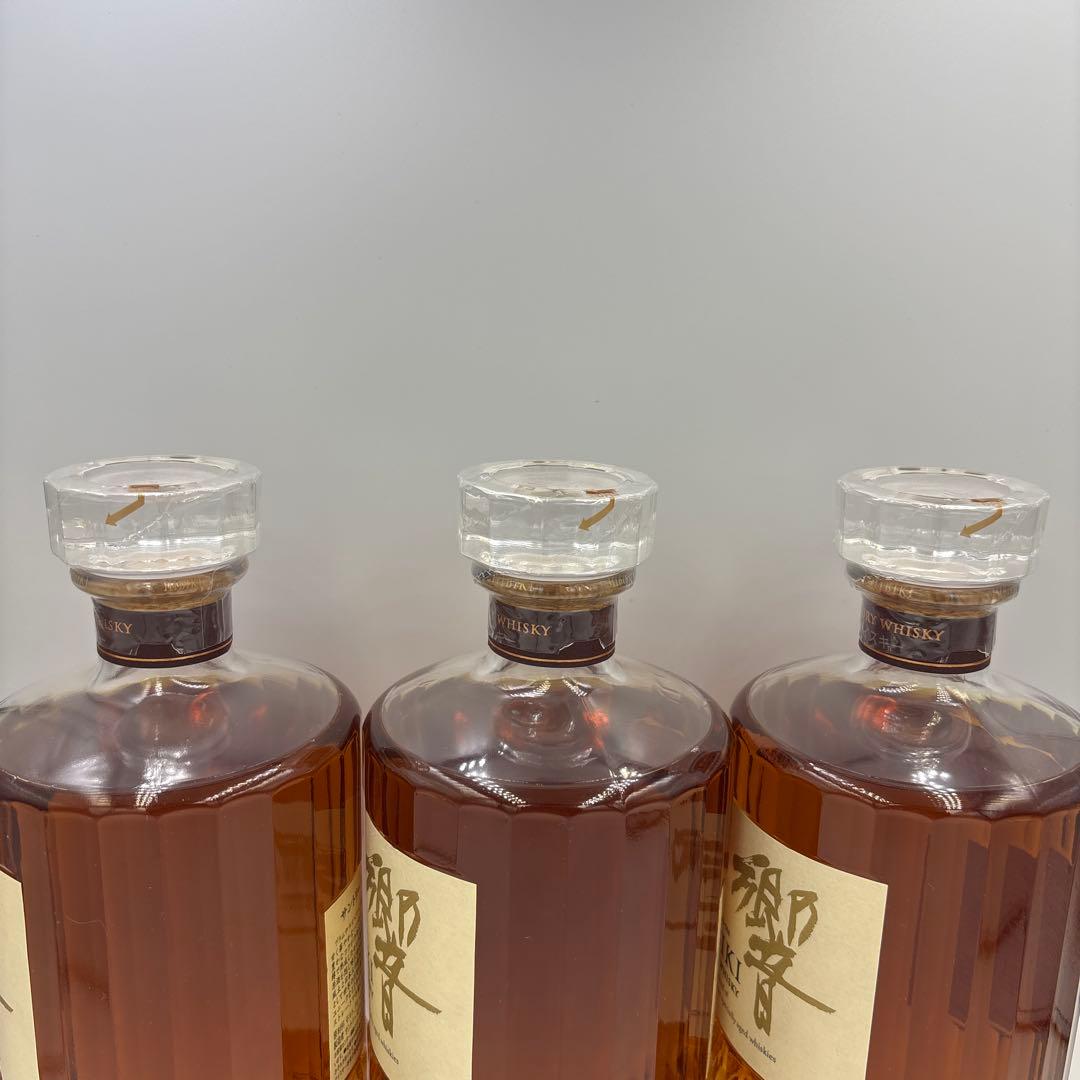 サントリー　響12年 700ml 箱有り 3本