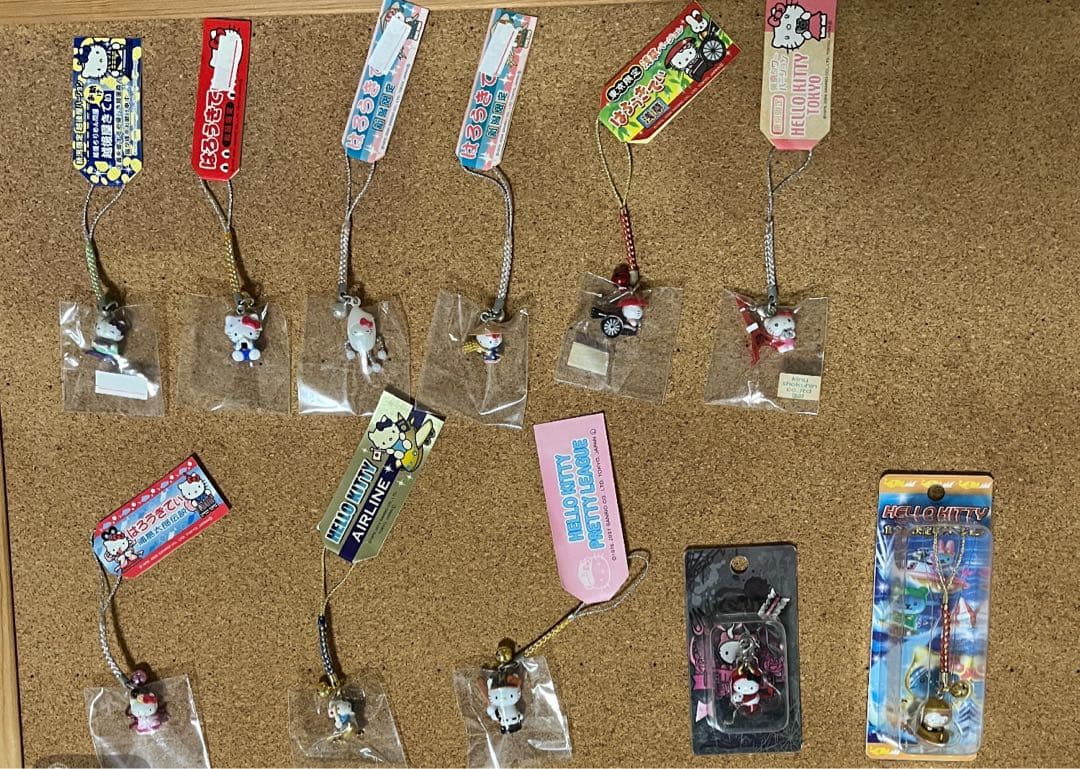 ご当地ハローキティ ストラップ 62個セット