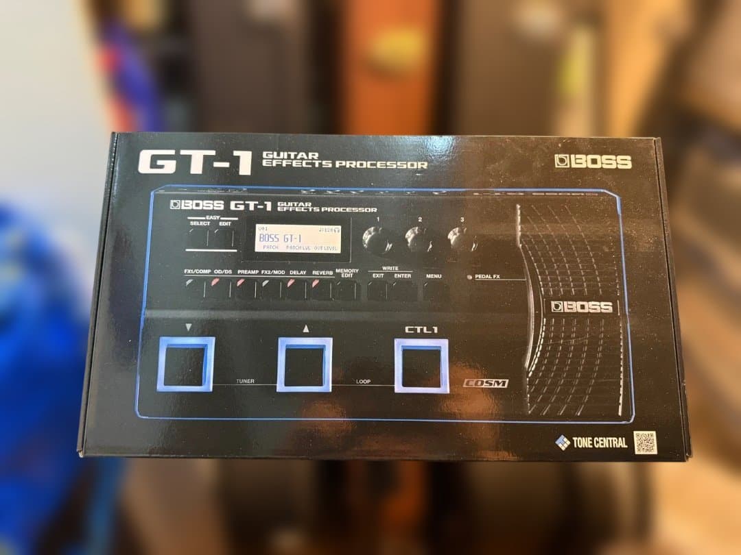 【美品】BOSS GT-1 ギターエフェクター保証書付