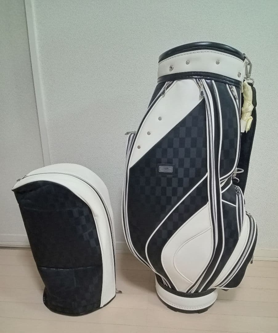 美品　　TIGORA　ティゴラ　　キャディバッグ