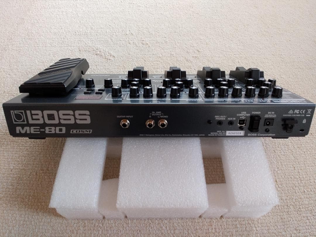 マルチエフェクター　BOSS ME-80