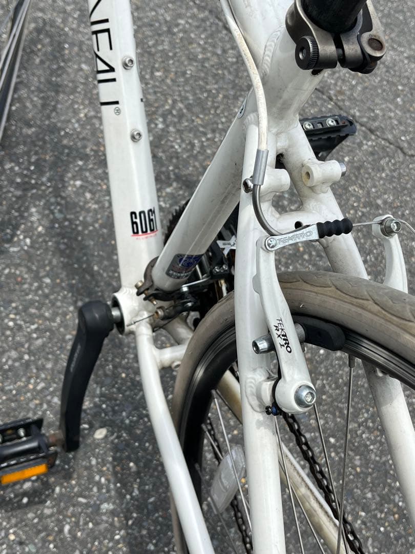 【引き取り限定】LOUIS GARNEAU クロスバイク ホワイト