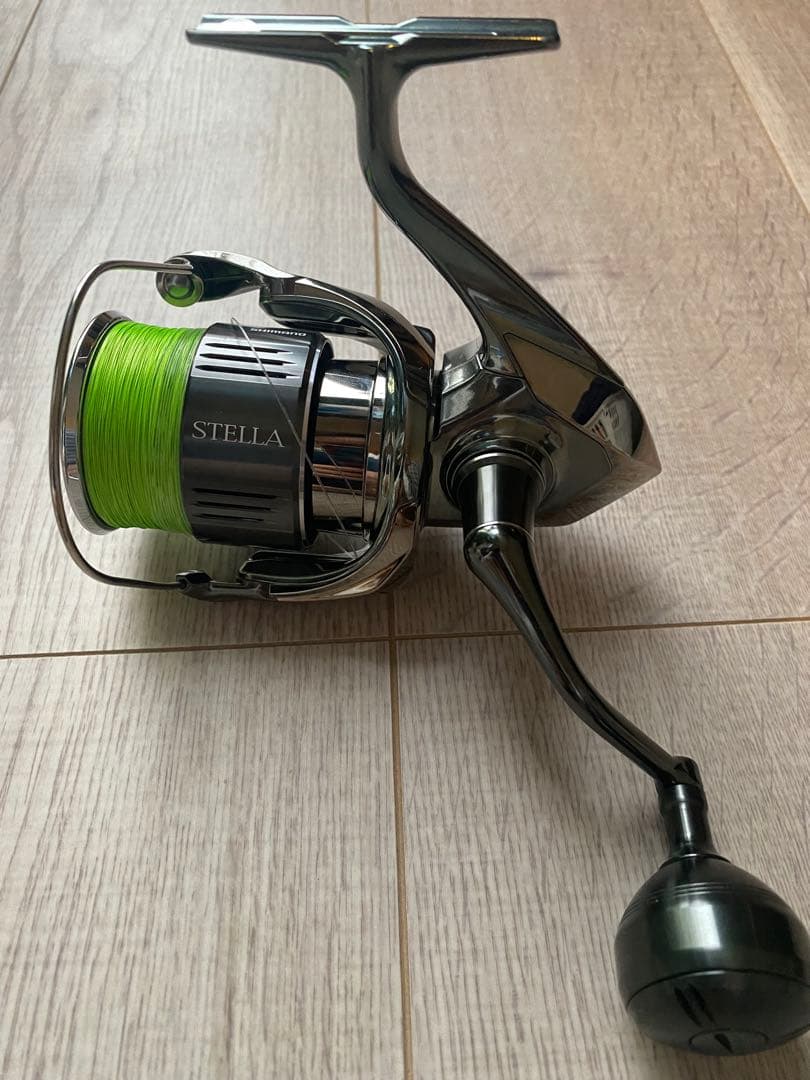 シマノ　22ステラ C5000XG リールスタンド付き