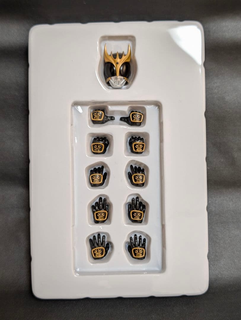 S.H.Figuarts真骨彫製法　仮面ライダークウガ　アルティメットフォーム