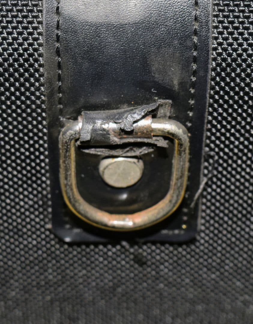 2025年現在　JR東日本　1都4県の支社・新幹線運輸区にて使用中　車掌乗務員鞄