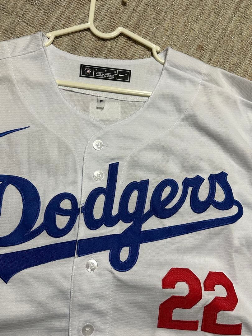ドジャース　カーショウ　ユニフォームシャツ