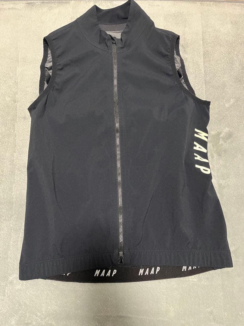  ジレ　値下げ歓迎