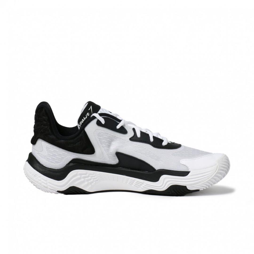 アンダーアーマー UA SPAWN 7 27.0CM