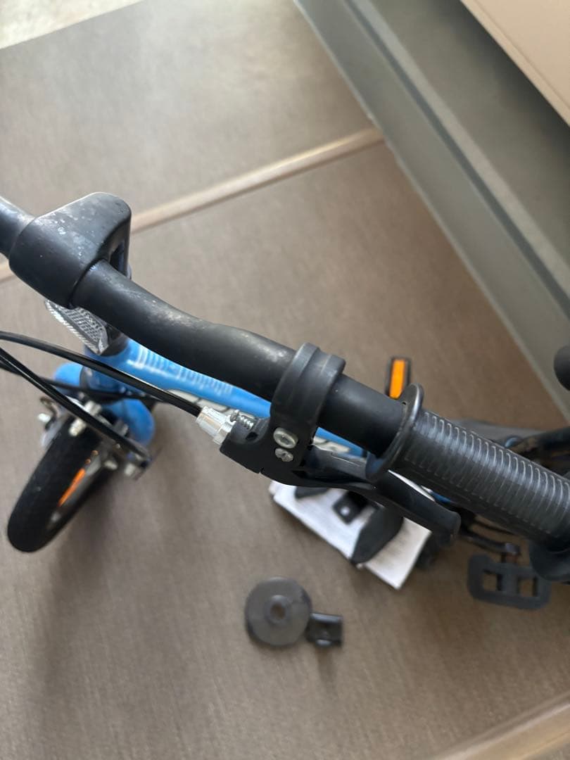 は*ー様 STRIDER ストライダー 14X ブルー 14インチ～スタンドつき