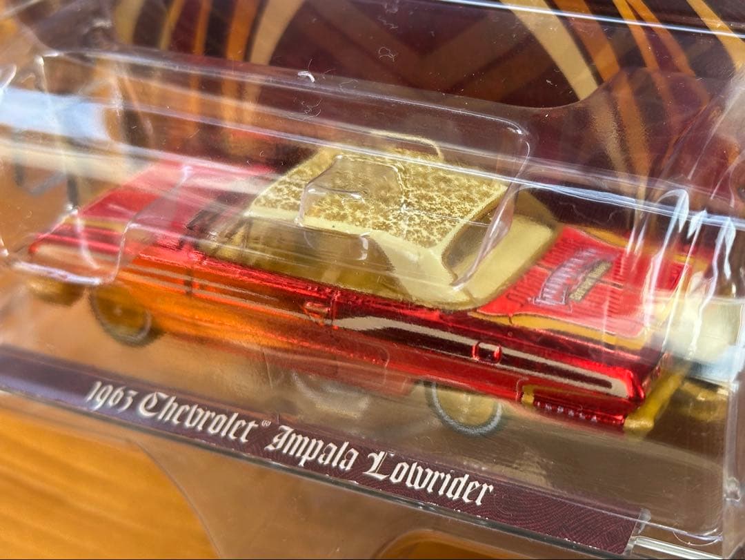 greenlight Impala LowRider チェイス