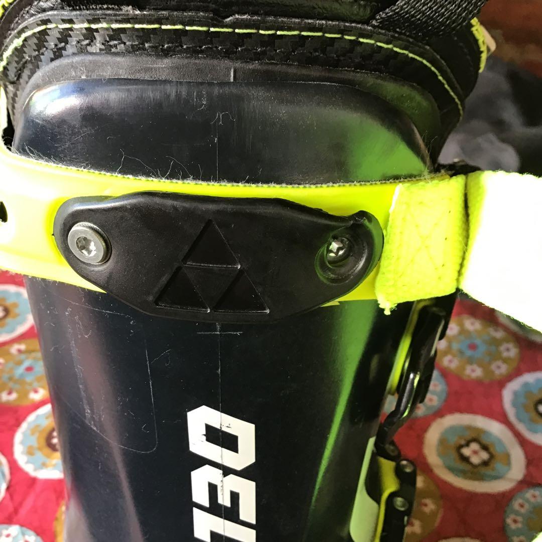 FISCHER RC4 Curv スキーブーツ　フィッシャー 靴 130