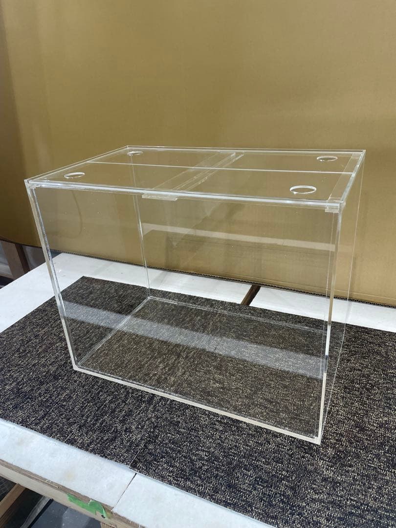 アクリル水槽4mmクリア、yoshimi。