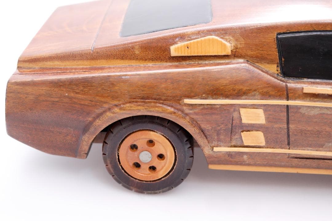 木製モデルカー　1967 フォード マスタング GTA ファストバック