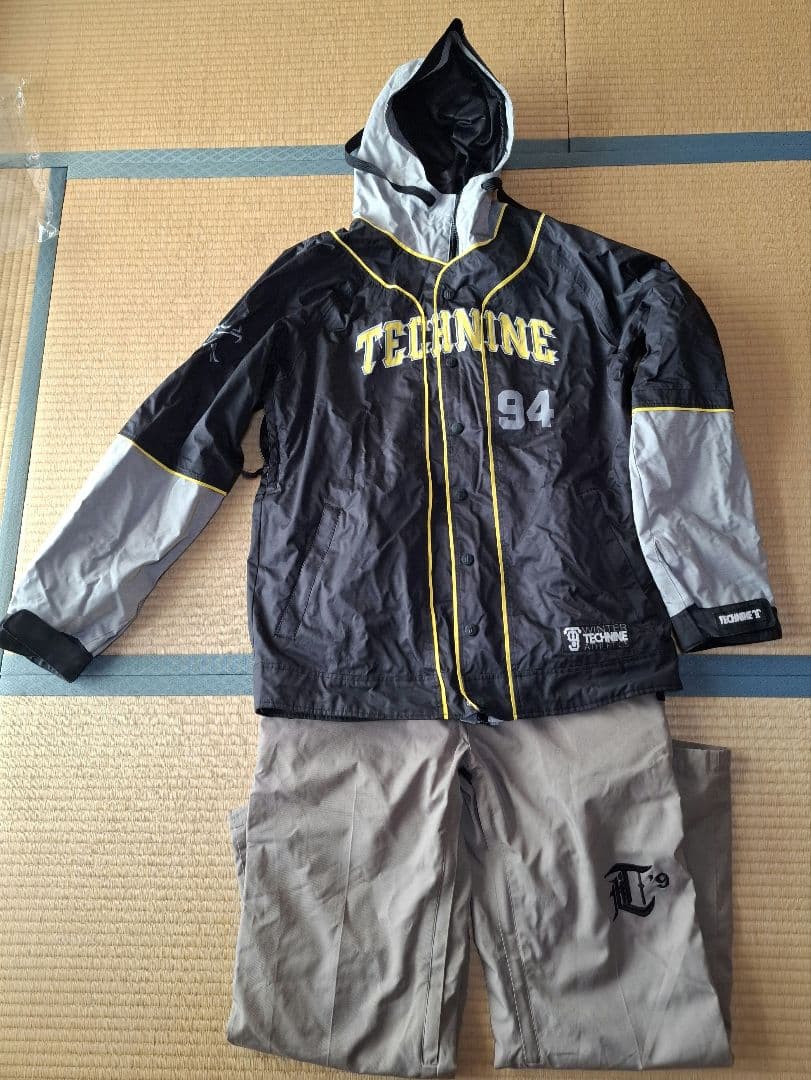 TECHNINE ウェア　上下、ANTHEM　パウダーガードセット