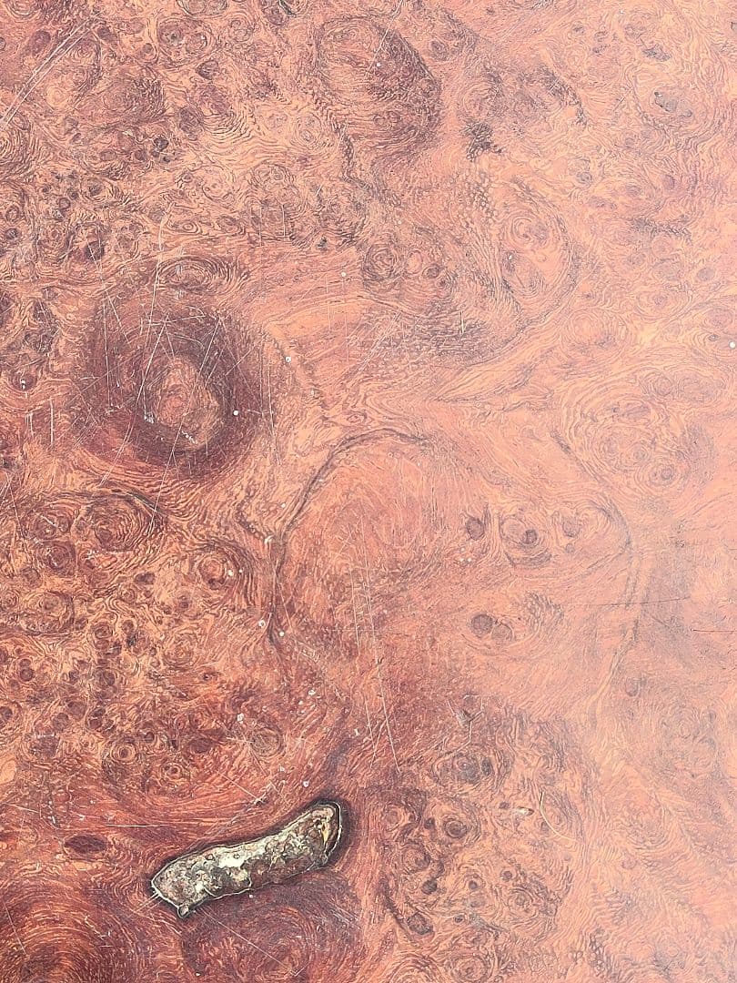 珍品　花梨の瘤杢目の輪切り一枚板テーブル足付き　表面加工前