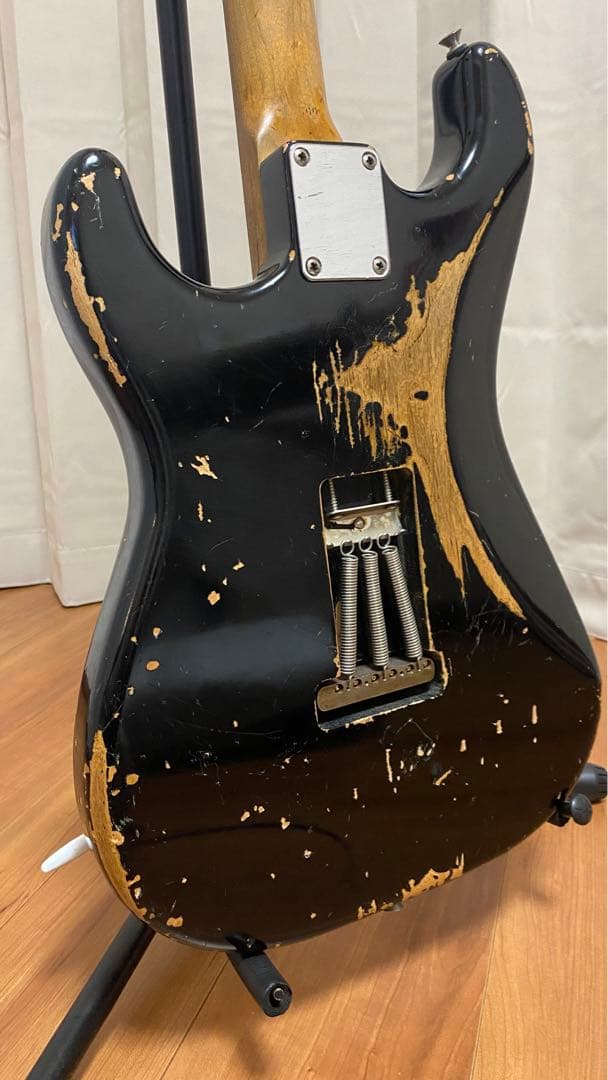 ギター fender Stratocaster black