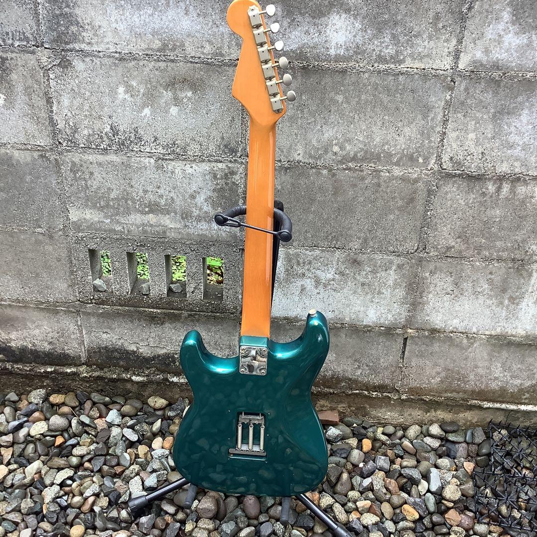 FENDER USAアメリカンヴィンテージ1962 OceanターコイズBlue