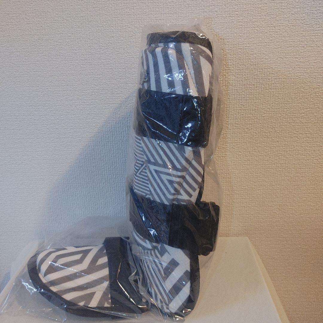 スラッガー　オールスター限定　フットガード 左打者用　②