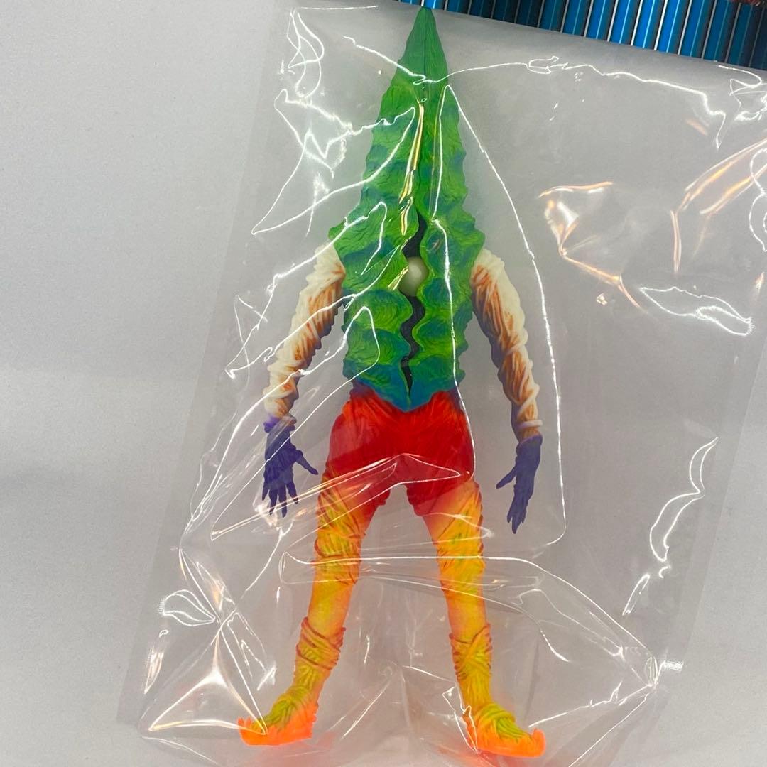 未開封 ナナシB ソフビ フィギュア グリッドマン サイケデリック版 蓄光 怪獣